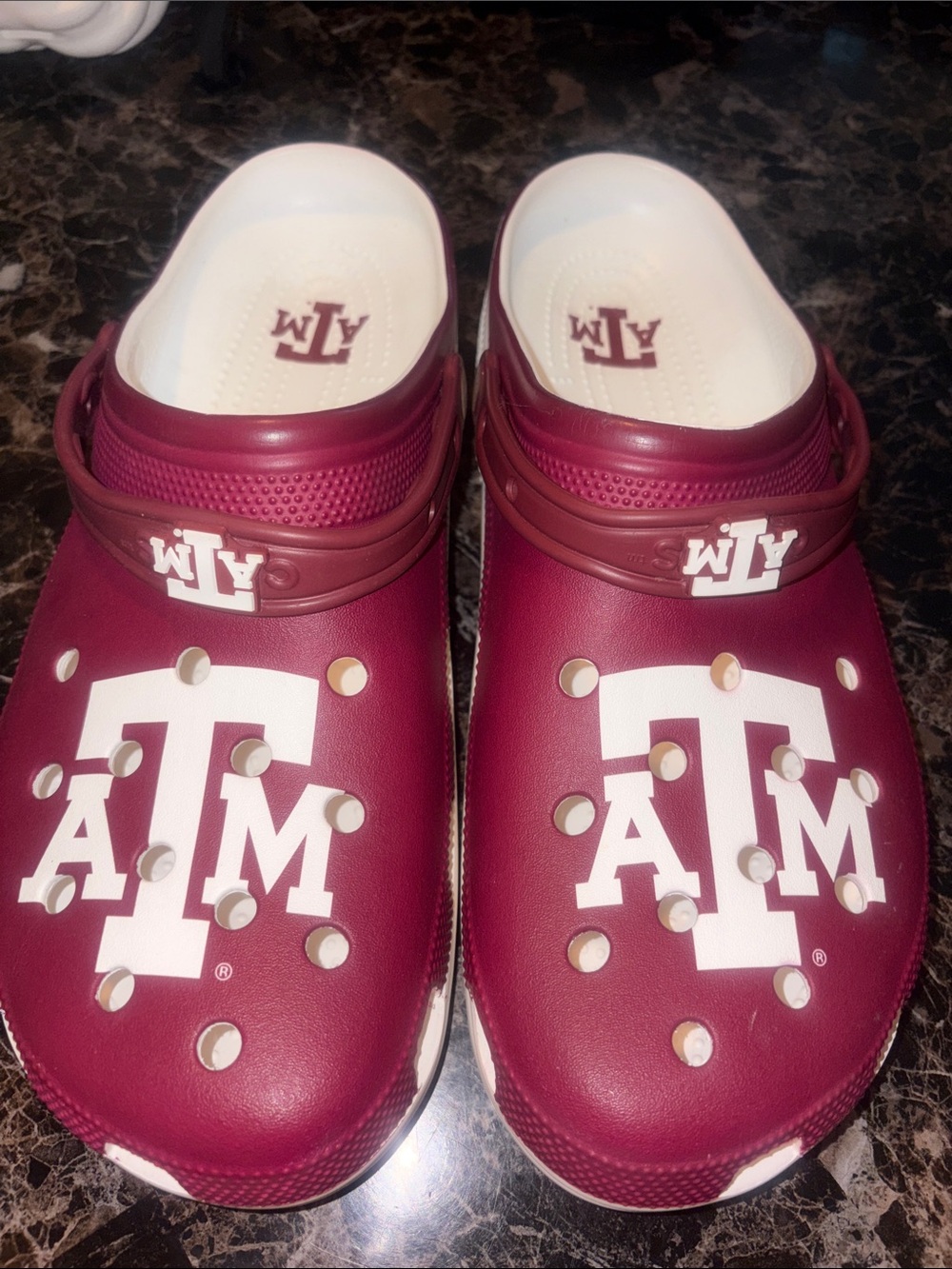 Maroon crocs for men size 16